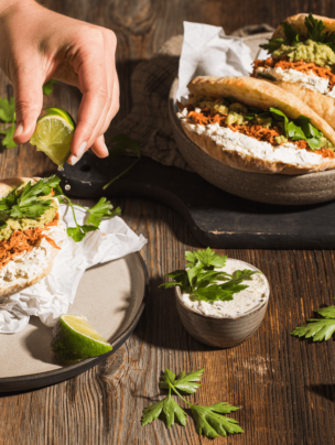 Gorditas z szarpaną wieprzowiną i guacamole